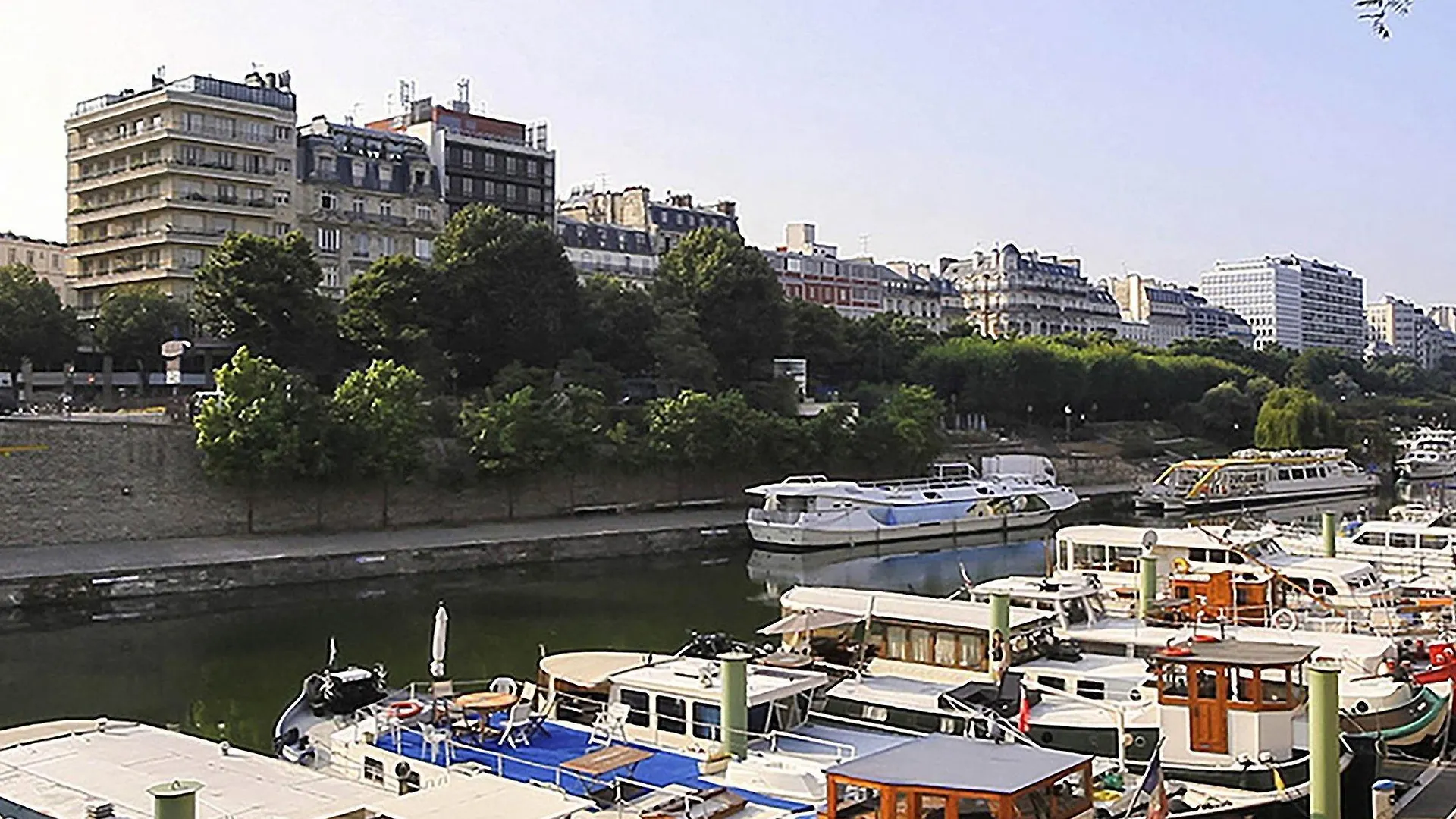 Aparthotel Adagio Buttes Chaumont Paris